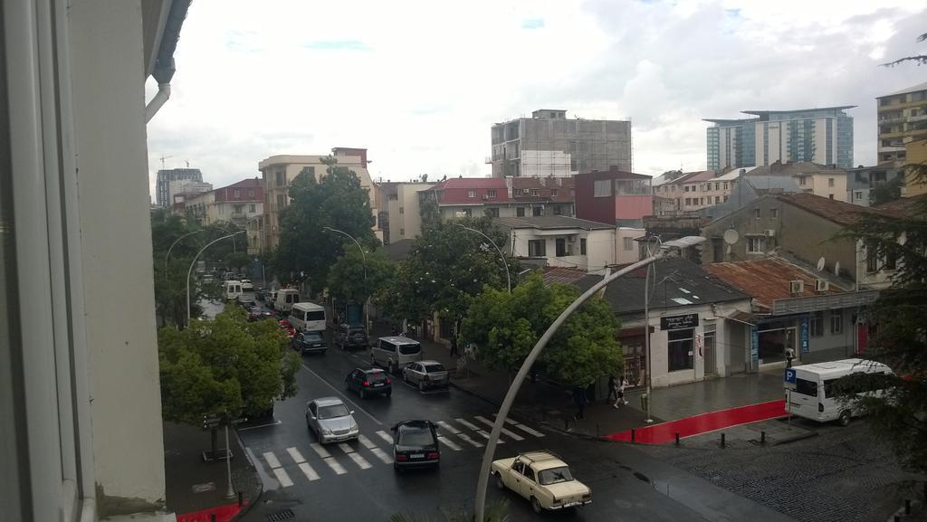 Apartment Georgy Batumi Bagian luar foto