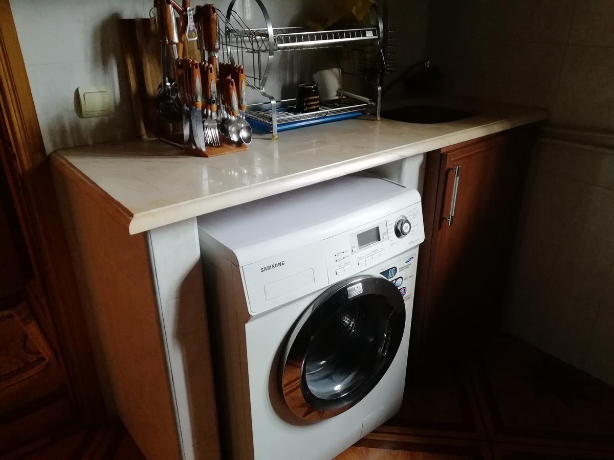 Apartment Georgy Batumi Bagian luar foto