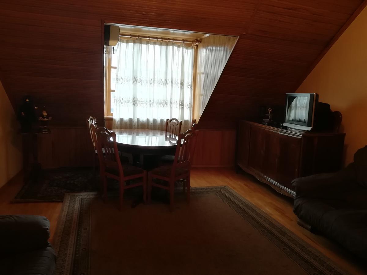 Apartment Georgy Batumi Bagian luar foto