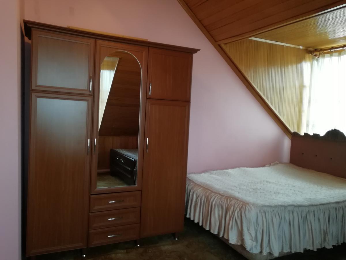 Apartment Georgy Batumi Bagian luar foto